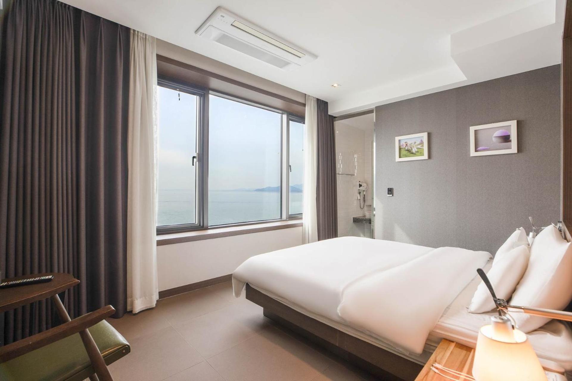 Incheon Blue Marine Hotel Zewnętrze zdjęcie