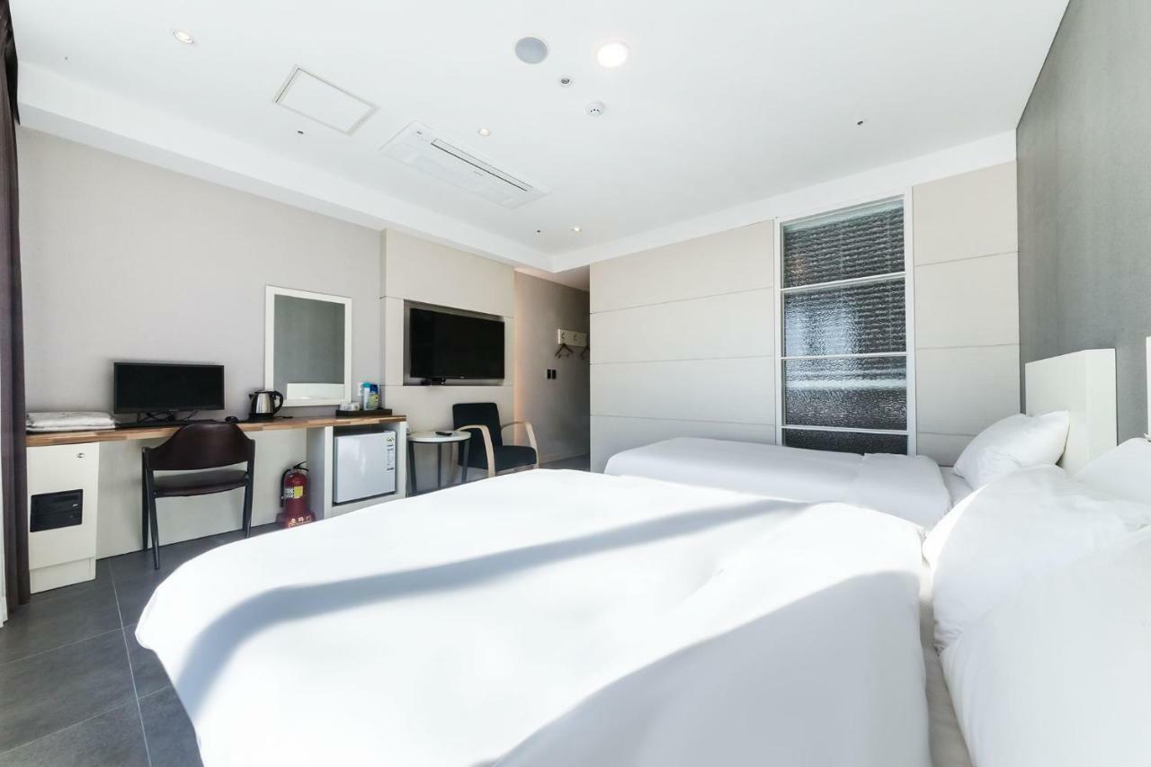 Incheon Blue Marine Hotel Zewnętrze zdjęcie