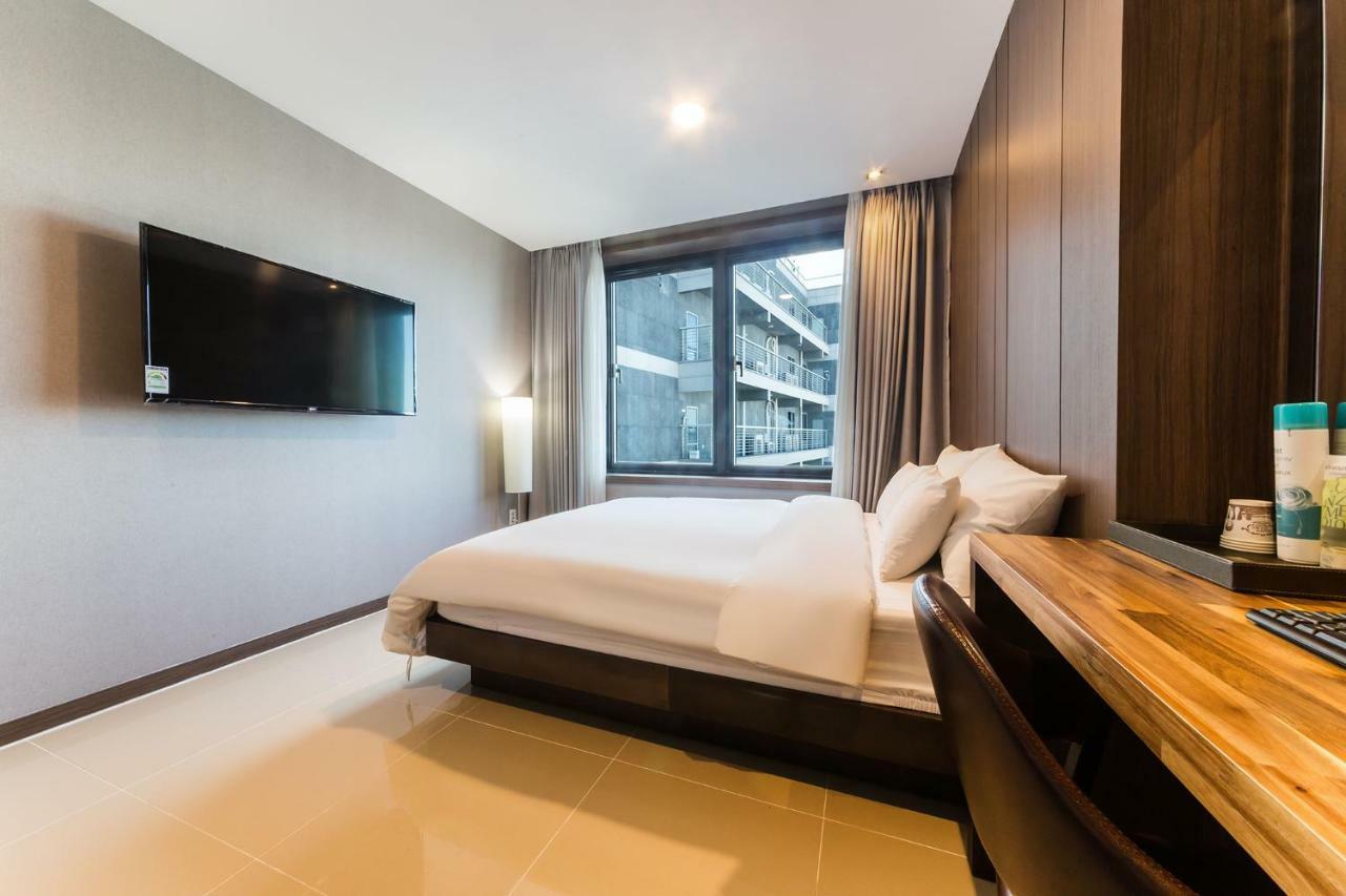 Incheon Blue Marine Hotel Zewnętrze zdjęcie