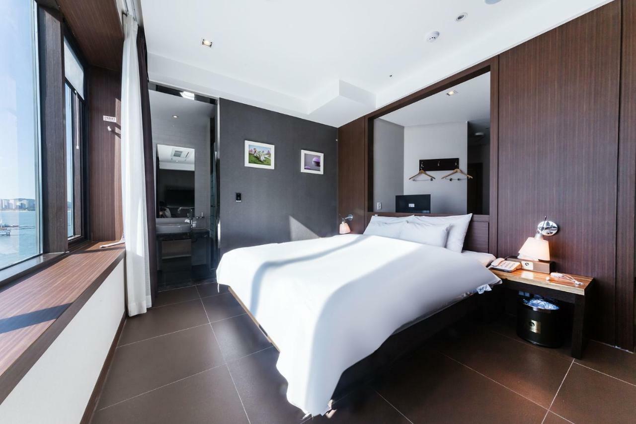 Incheon Blue Marine Hotel Zewnętrze zdjęcie