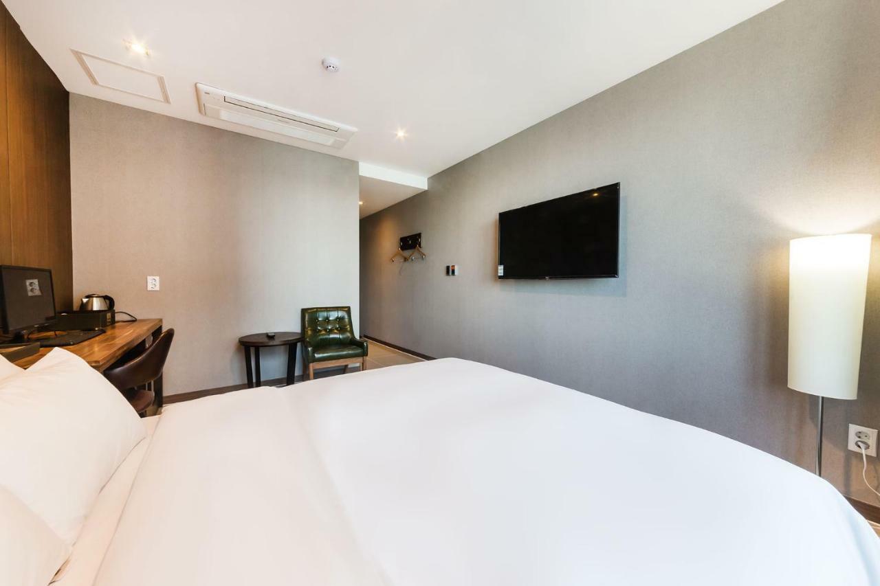 Incheon Blue Marine Hotel Zewnętrze zdjęcie
