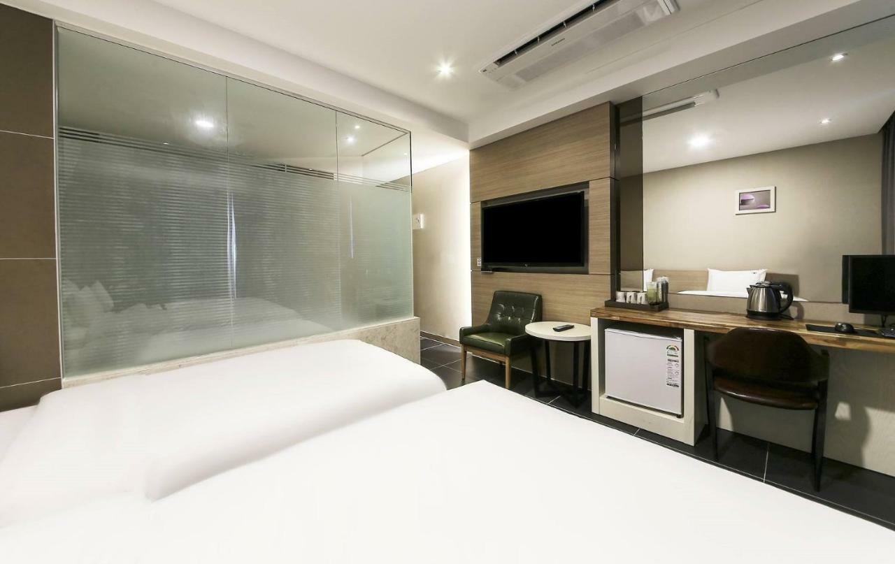 Incheon Blue Marine Hotel Zewnętrze zdjęcie