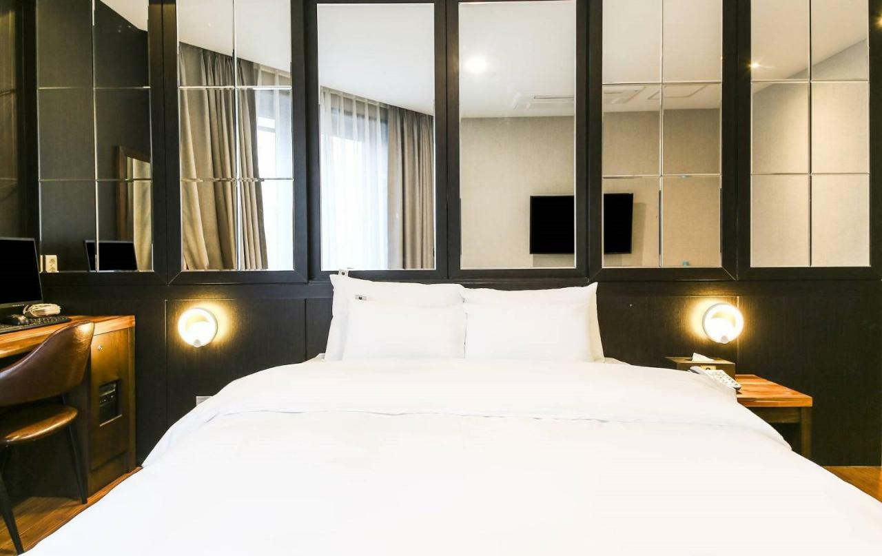 Incheon Blue Marine Hotel Zewnętrze zdjęcie