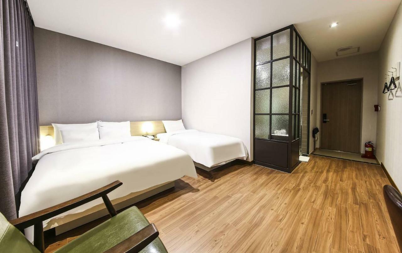 Incheon Blue Marine Hotel Zewnętrze zdjęcie